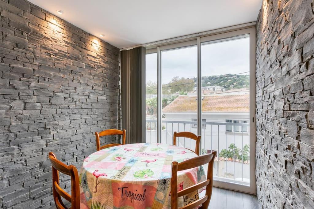 Appartement T4 Centre Ville Sete Tout Confort 3 Chambres 외부 사진